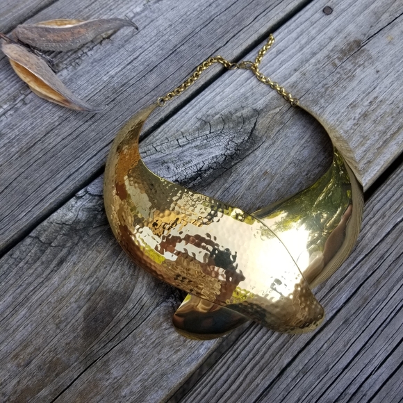 Hammered statement brass necklace silver  brass … - Picture 4 of 6